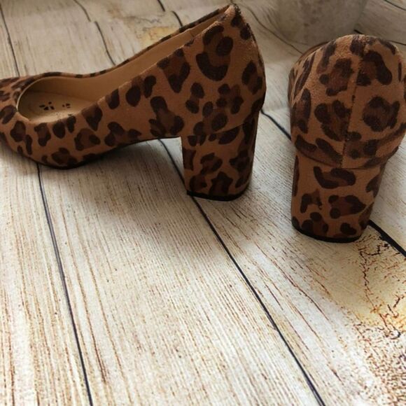 cl by laundry classy evening - Picture 2 of 4